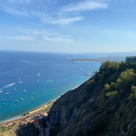 Casa Aletos Roccalumera-taormina Roccalumera